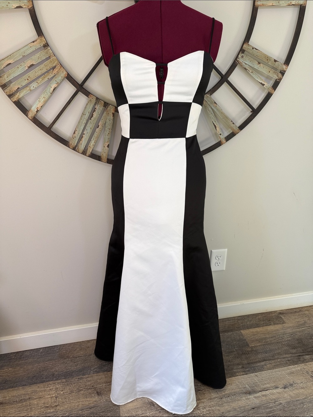 90’s Jessica McClintock Black & White Colorblock Spaghetti Strap Evening Dress